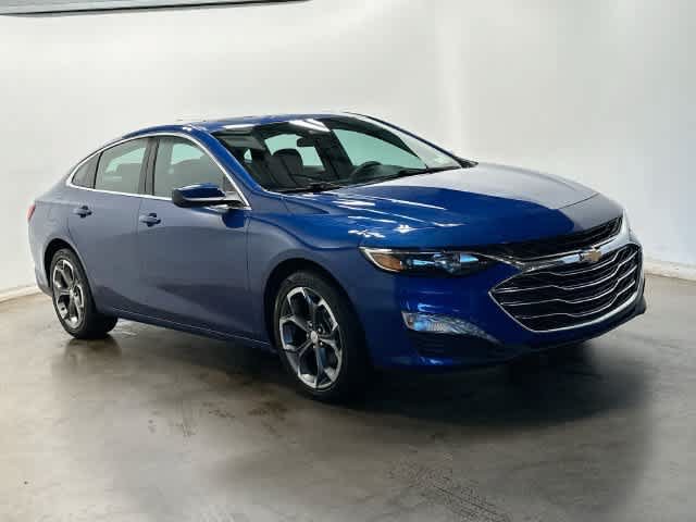 Used 2023 Chevrolet Malibu LT FWD image 32