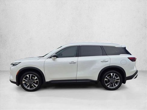 Used 2025 INFINITI QX60 Luxe FWD image 9