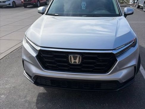 Used 2024 Honda CR-V EX image 1