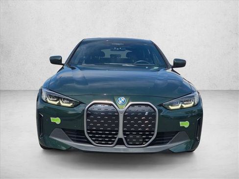 Used 2023 BMW i4 eDrive40 RWD image 2