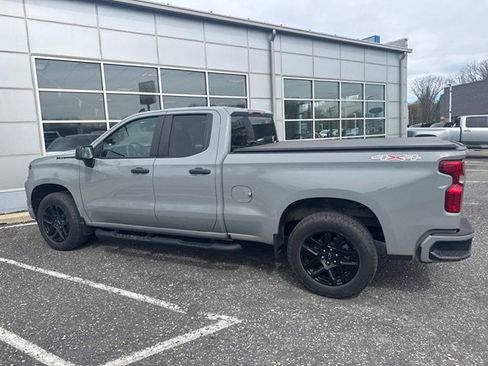 Used 2024 Chevrolet Silverado 1500 Custom w/ Turbomax Blackout Package AWD/4WD image 7