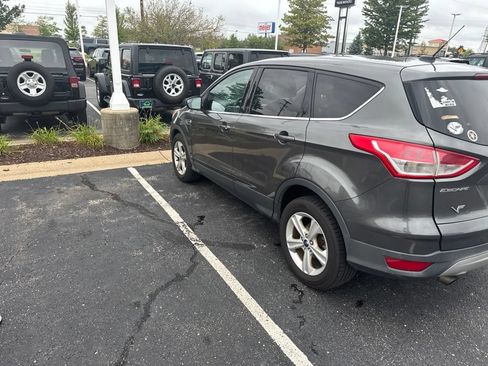 Used 2015 Ford Escape SE AWD/4WD image 7