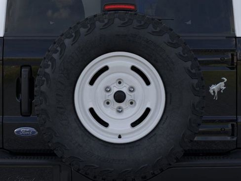 New 2025 Ford Bronco Heritage Edition image 24