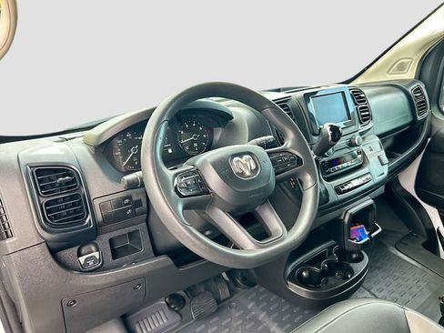 Used 2023 RAM ProMaster 2500 FWD image 7