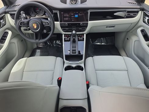 New 2026 Porsche Macan AWD/4WD image 13
