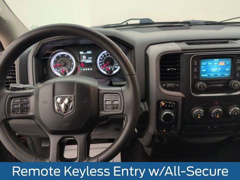 Used 2018 RAM 1500 Express w/ Express Value Package image 24