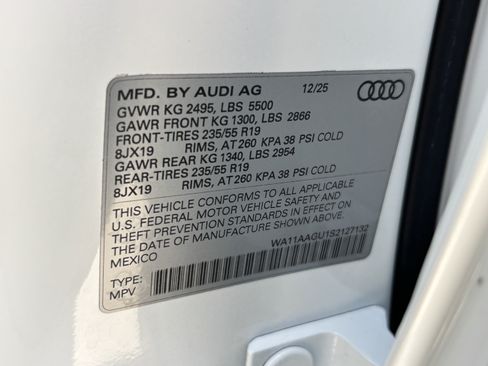 Certified 2025 Audi Q5 Premium AWD/4WD image 31