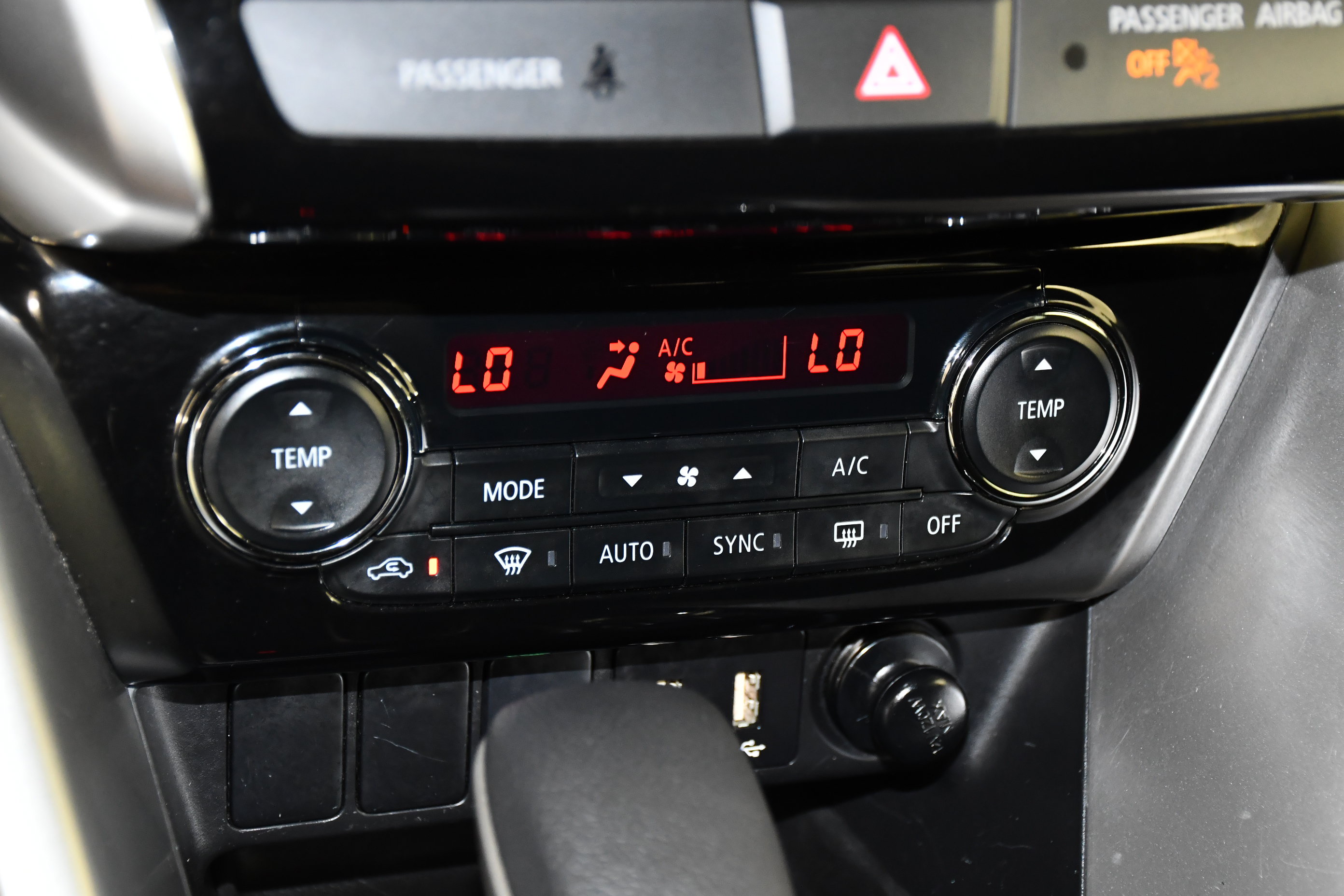 Used 2024 Mitsubishi Eclipse Cross SE AWD/4WD image 28