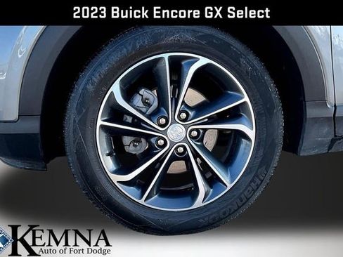 Used 2023 Buick Encore GX Select w/ Safety Package II image 35