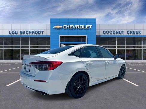 Used 2024 Honda Civic Sport image 8