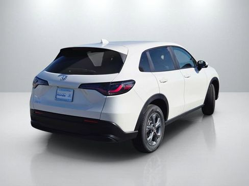New 2026 Honda HR-V LX image 4