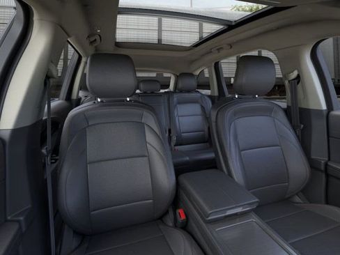 New 2026 Lincoln Nautilus Premier w/ Equipment Group 102A image 10