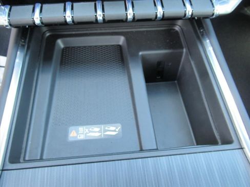 New 2026 GMC Acadia Elevation w/ Black Edition image 25