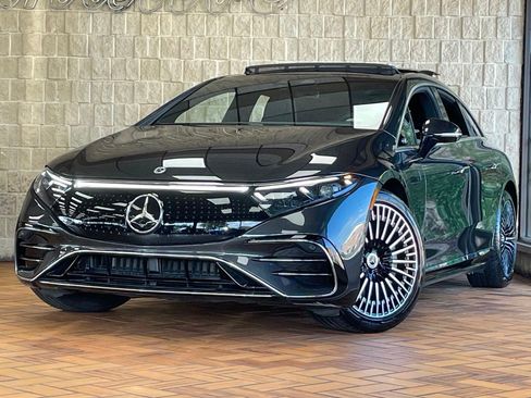 Used 2023 Mercedes-Benz EQS 450+ 4MATIC Sedan image 2