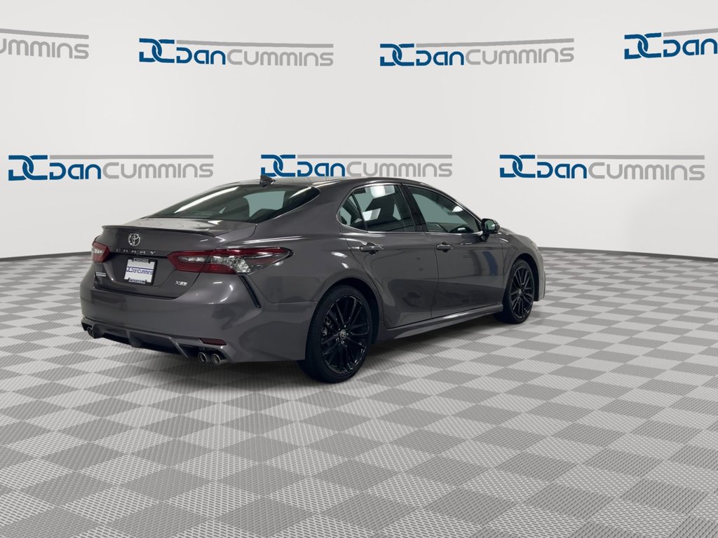 Used 2024 Toyota Camry XSE FWD image 8