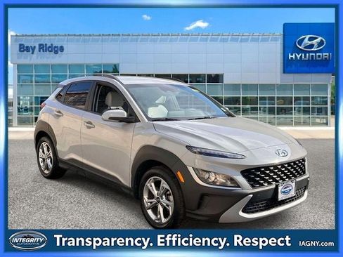 Used 2023 Hyundai Kona SEL image 1