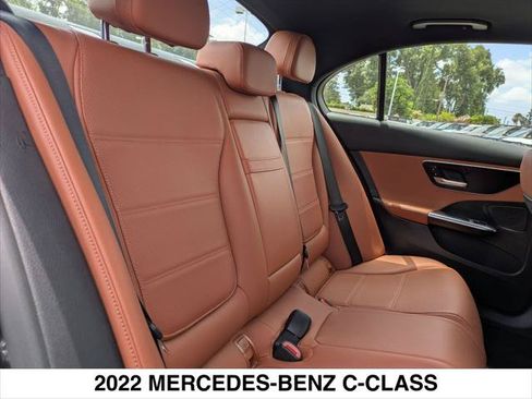 Used 2022 Mercedes-Benz C 300 4MATIC Sedan image 24