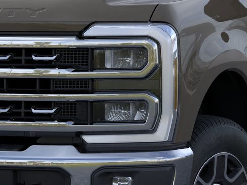New 2026 Ford F250 Lariat AWD/4WD image 18