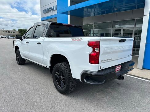 Used 2026 Chevrolet Silverado 1500 Custom Trail Boss AWD/4WD image 2