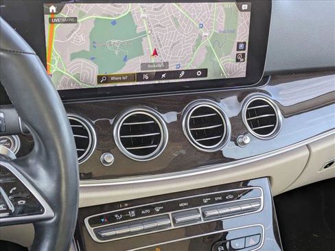 Used 2023 Mercedes-Benz E 350 4MATIC Sedan image 11