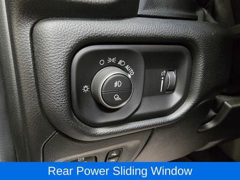 Used 2020 RAM 1500 Big Horn AWD/4WD image 15