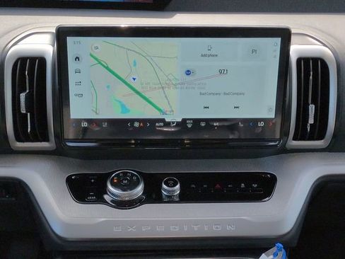 New 2025 Ford Expedition Max Active image 19