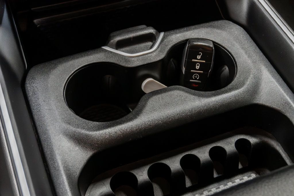 Used 2020 RAM 1500 Big Horn AWD/4WD image 25