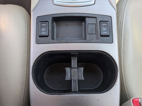 Used 2012 Subaru Outback 2.5i Limited image 15