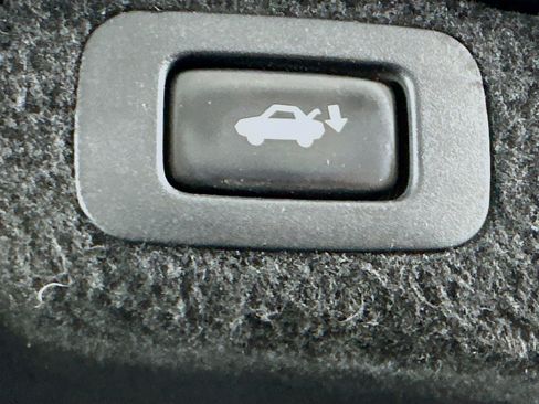 Used 2012 Lexus LS 460 w/ Luxury Value Edition RWD image 31