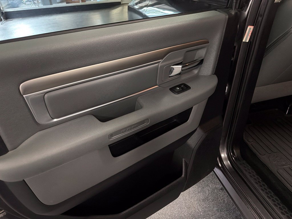 Used 2015 RAM 1500 Big Horn AWD/4WD image 27