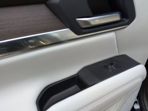 Used 2026 GMC Terrain Denali image 22