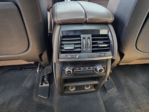 Used 2016 BMW X5 xDrive40e image 28