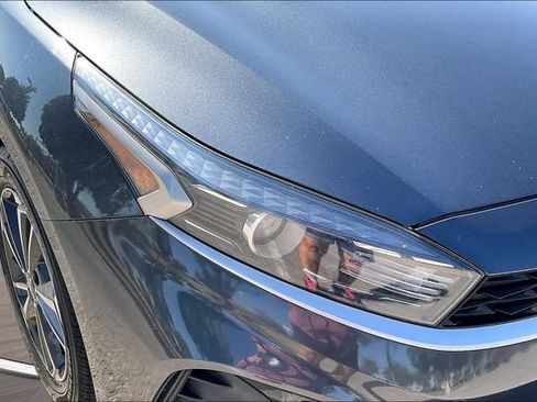 Used 2022 Kia Forte LXS FWD image 26
