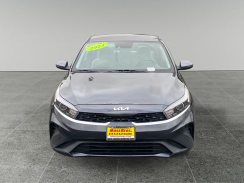 Used 2023 Kia Forte LXS w/ LXS Technology Package FWD image 8