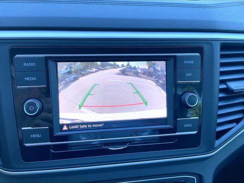 Used 2023 Volkswagen Atlas SE AWD/4WD image 28