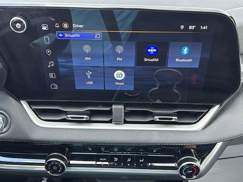 Certified 2026 Chevrolet Equinox LT FWD image 31