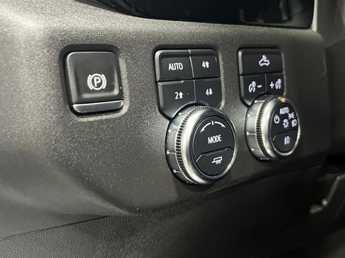 Certified 2024 GMC Sierra 1500 Elevation w/ X31 Off-Road Package image 14