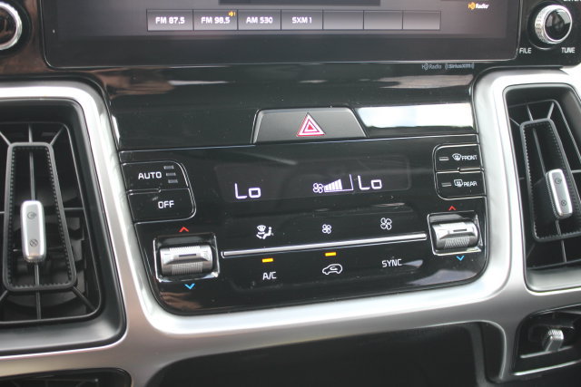 Used 2022 Kia Sorento S AWD/4WD image 9