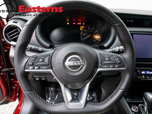 Used 2023 Nissan Kicks SR w/ SR Premium Package image 21