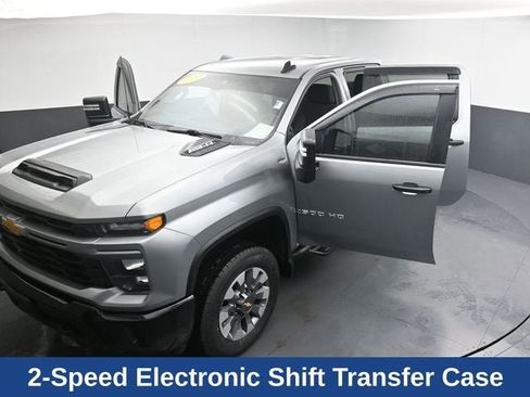 Used 2024 Chevrolet Silverado 2500 Custom w/ Custom Value Package image 37