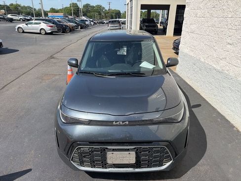 Certified 2025 Kia Soul GT-Line w/ GT-Line Technology Package FWD image 2