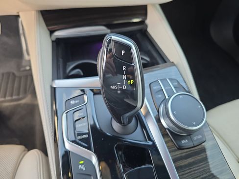 Used 2018 BMW 640i Gran Turismo xDrive 640 Gran Turismo i xDrive image 21