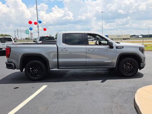 Used 2024 GMC Sierra 1500 Elevation w/ X31 Off-Road Package AWD/4WD image 20