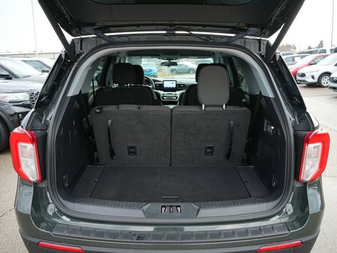 Used 2022 Ford Explorer XLT w/ Class IV Trailer Tow Package image 26