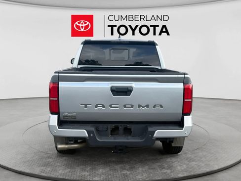 Used 2024 Toyota Tacoma SR5 AWD/4WD image 2