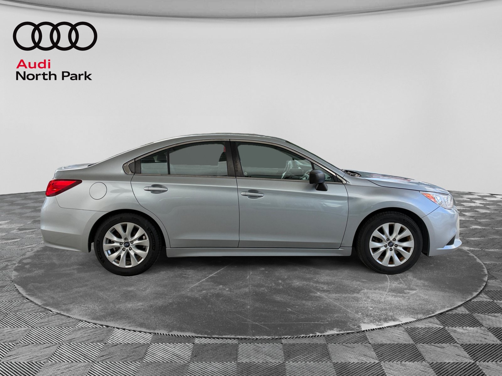 Used 2017 Subaru Legacy 2.5i w/ Alloy Wheel Package AWD/4WD image 6