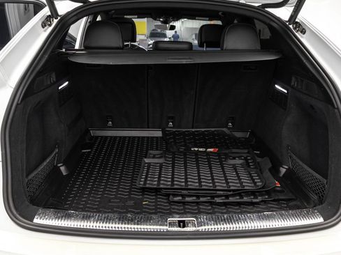 Used 2023 Audi SQ5 Prestige w/ Prestige Package image 32