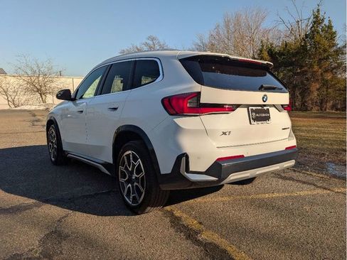 Used 2023 BMW X1 xDrive28i w/ Convenience Package AWD/4WD image 7