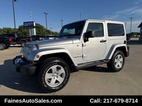 Used 2012 Jeep Wrangler Sahara w/ Dual Top Group image 5