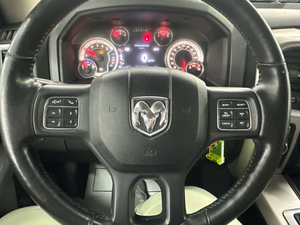 Used 2015 RAM 1500 Big Horn AWD/4WD image 38